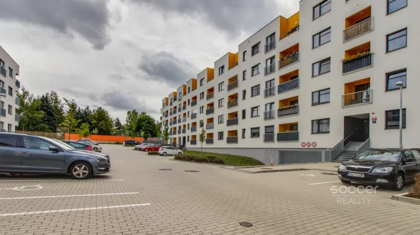 Prodej bytu 2+kk, Praha - Uhříněves, Oty Bubeníčka, 52 m2