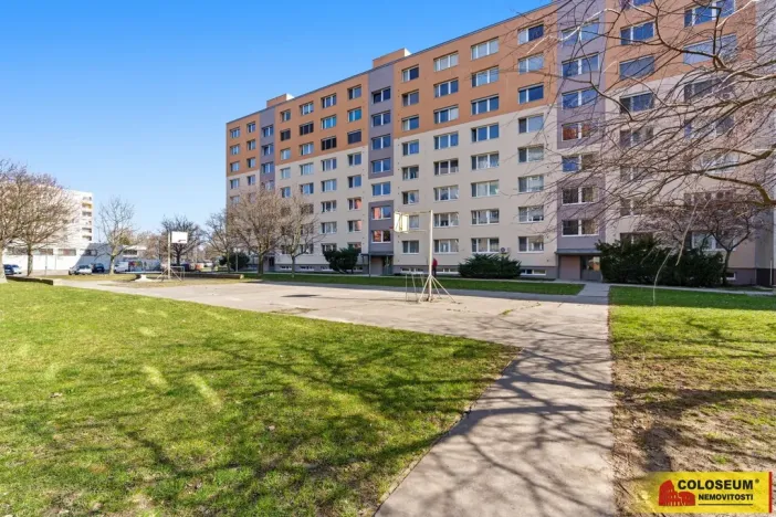 Prodej bytu 2+1, Hodonín, 44 m2