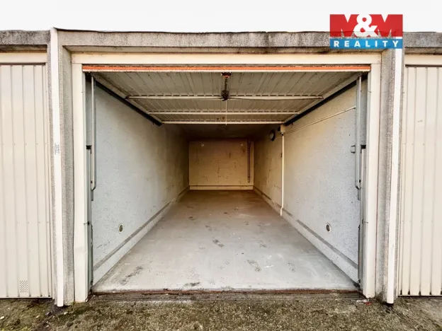 Pronájem garáže, Nymburk, Topolová, 18 m2