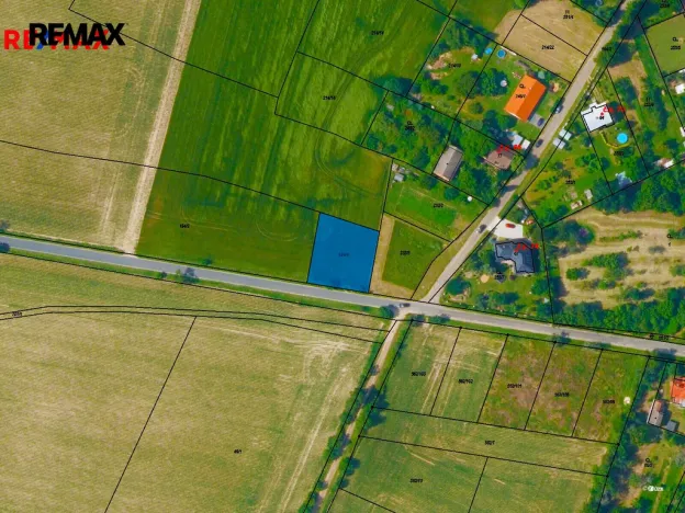 Prodej pozemku pro bydlení, Suchdol, 970 m2