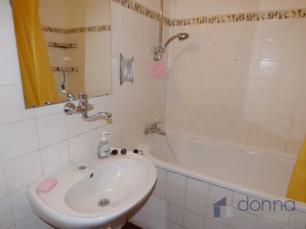 Pronájem bytu 3+1, Praha, Proutěná, 71 m2