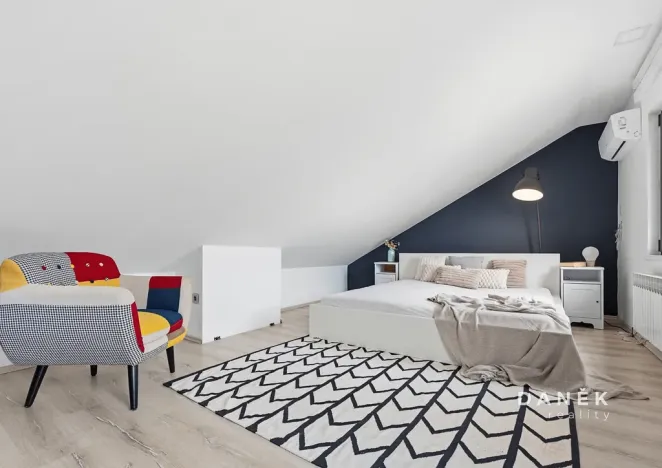 Prodej rodinného domu, Ivančice, Jana Schwarze, 210 m2