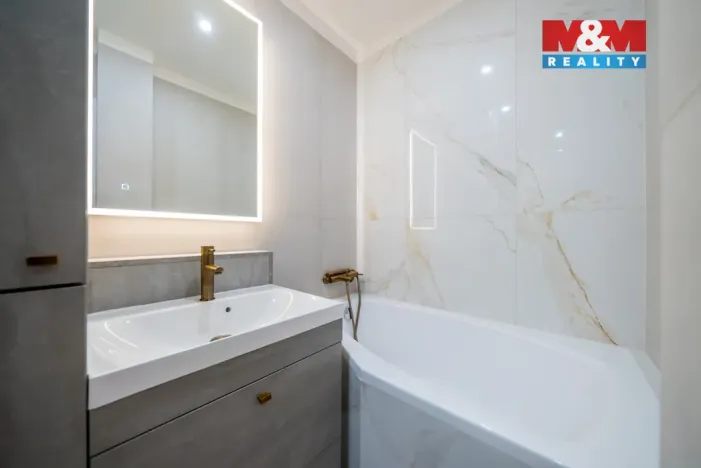 Prodej bytu 3+kk, Třinec - Lyžbice, Lidická, 68 m2