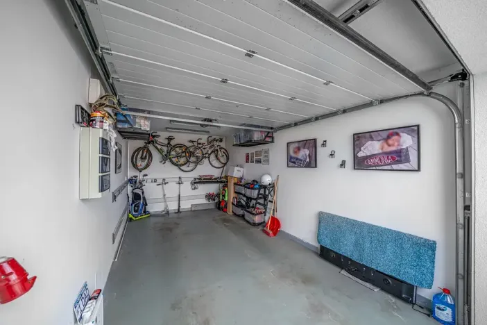 Prodej rodinného domu, Praha - Cholupice, Zálužická, 153 m2