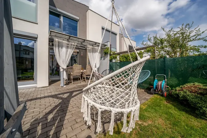 Prodej rodinného domu, Praha - Cholupice, Zálužická, 153 m2