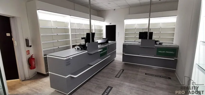 Pronájem obchodního prostoru, Brno - Brno-město, 128 m2