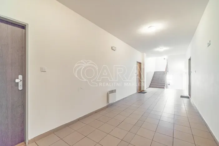 Prodej bytu 1+kk, Holubice - Kozinec, Buková, 40 m2