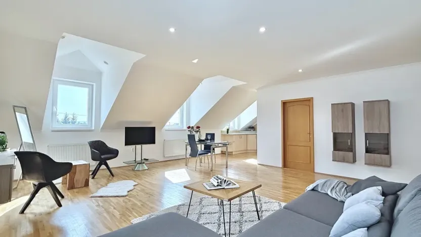 Prodej bytu 3+kk, Strážnice, Nádražní, 109 m2