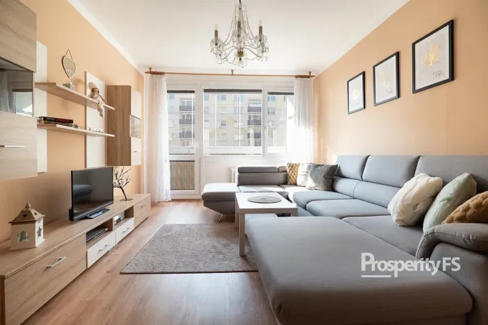 Prodej bytu 2+1, Ústí nad Labem - Severní Terasa, Višňová, 61 m2