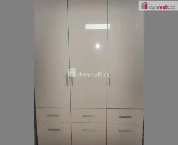 Pronájem bytu 1+kk, Praha - Dolní Počernice, Za luhem, 25 m2