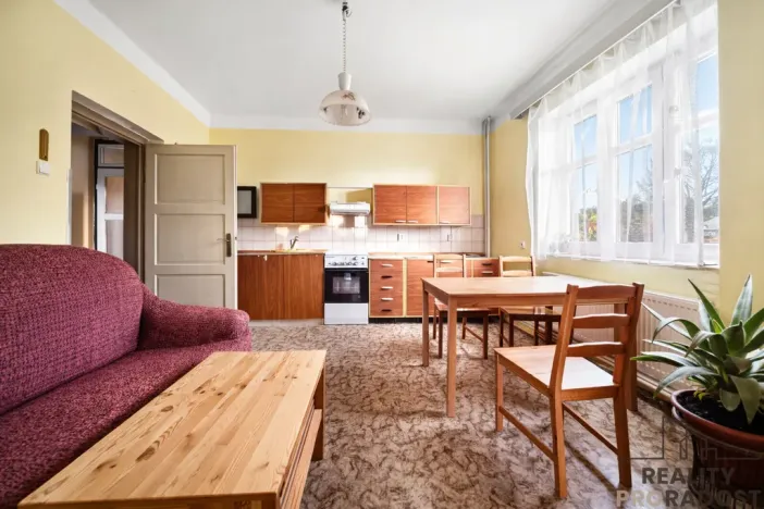 Prodej vícegeneračního domu, Konárovice, 300 m2