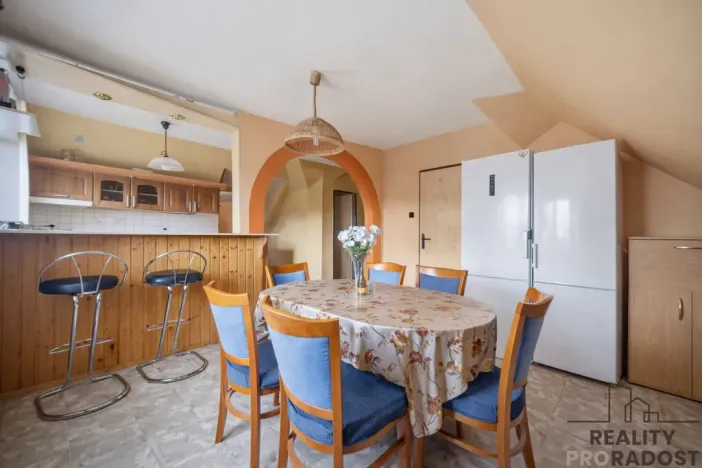 Prodej vícegeneračního domu, Konárovice, 300 m2