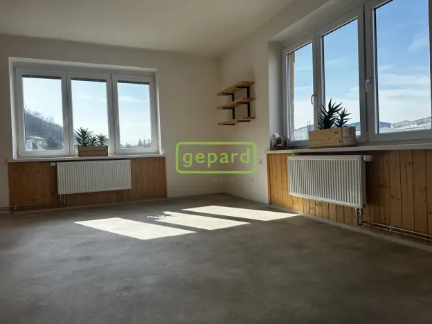 Pronájem bytu 2+kk, Tetčice, Nádražní, 56 m2