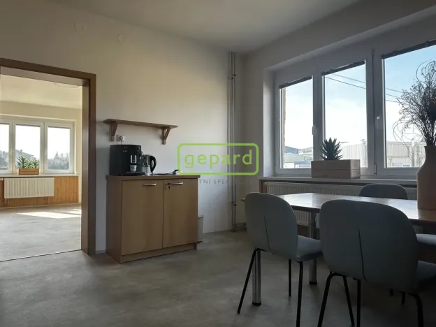 Pronájem bytu 2+kk, Tetčice, Nádražní, 56 m2