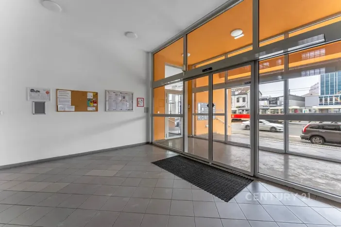 Prodej bytu 2+kk, Praha - Libeň, Českomoravská, 60 m2