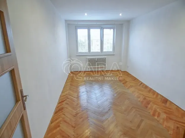 Pronájem bytu 2+1, Kralupy nad Vltavou - Lobeček, Dr. E. Beneše, 55 m2