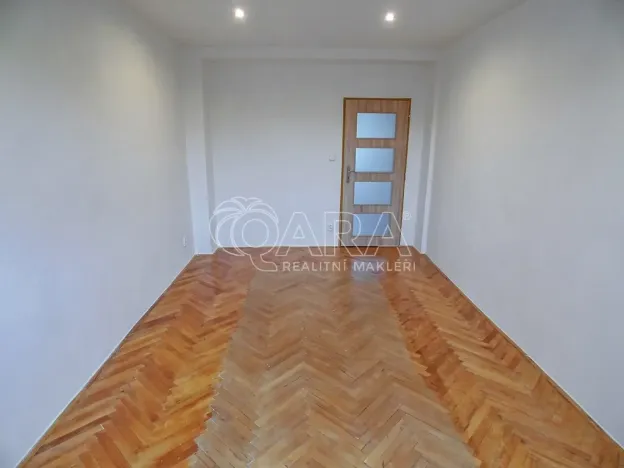 Pronájem bytu 2+1, Kralupy nad Vltavou - Lobeček, Dr. E. Beneše, 55 m2