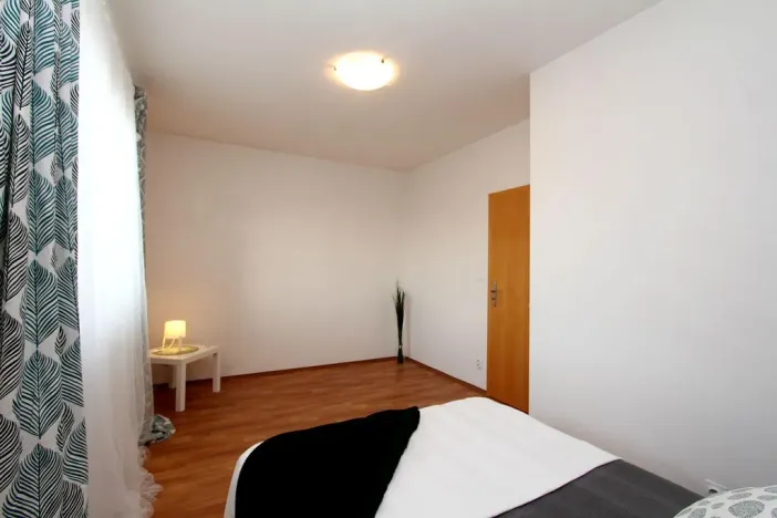 Pronájem bytu 2+kk, Pardubice - Trnová, Jozefa Gabčíka, 55 m2