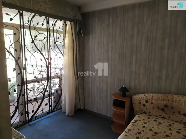 Prodej bytu 2+kk, Praha - Strašnice, Vinohradská, 41 m2