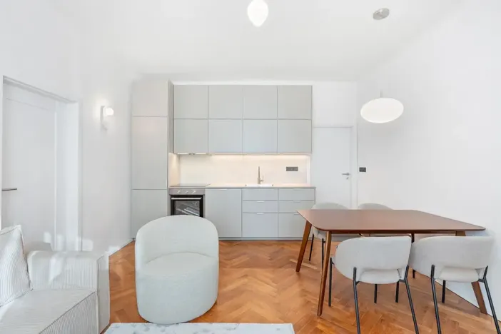 Pronájem bytu 3+kk, Praha - Libeň, Sokolovská, 73 m2