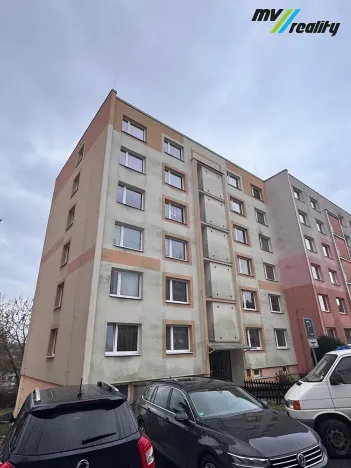 Pronájem bytu 1+1, Liberec, Zámecký vrch, 36 m2