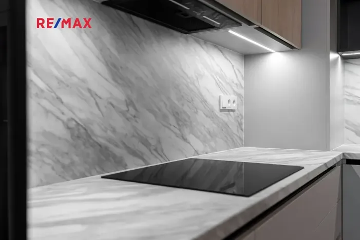 Prodej bytu 2+kk, Praha - Smíchov, Podbělohorská, 61 m2