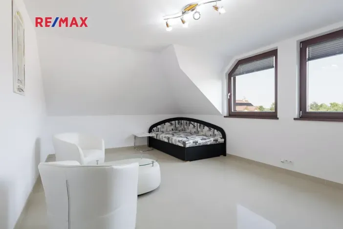 Prodej rodinného domu, Říčany, Tulipánová, 260 m2