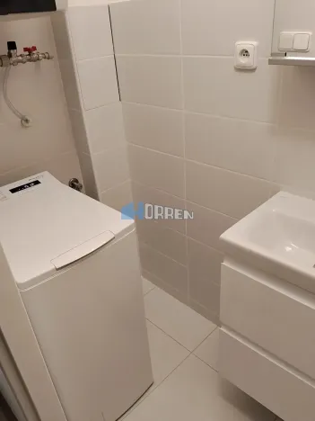 Pronájem bytu 1+1, Praha - Žižkov, Cimburkova, 35 m2