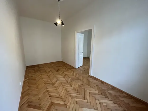 Pronájem bytu 2+1, Praha - Nové Město, Rumunská, 64 m2
