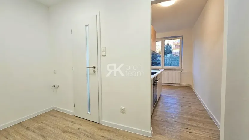 Pronájem bytu 1+1, Ostrava, Proskovická, 40 m2