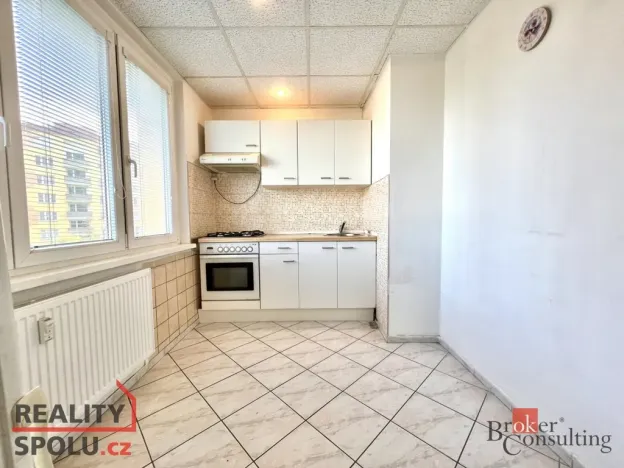 Prodej bytu 2+1, Chomutov, Pod Břízami, 52 m2