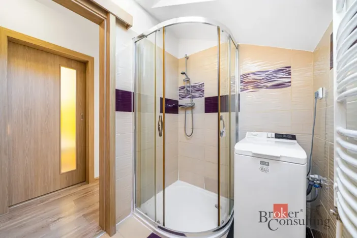 Prodej atypického bytu, Karlovy Vary, Raisova, 121 m2