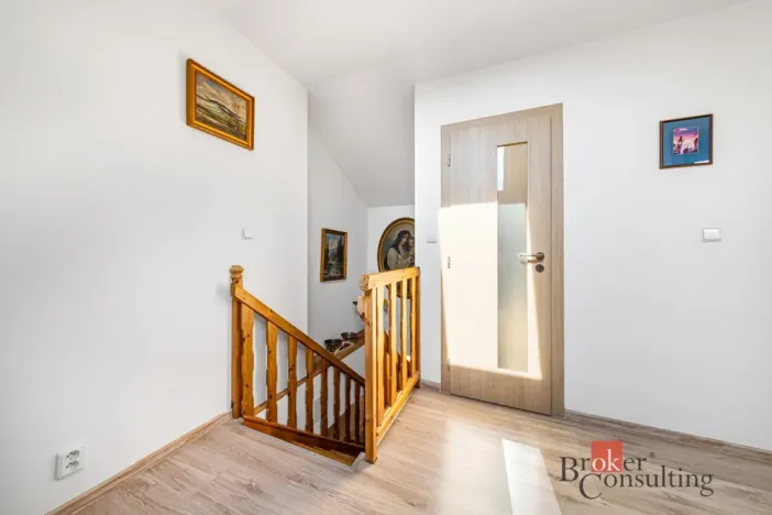Prodej atypického bytu, Karlovy Vary, Raisova, 121 m2