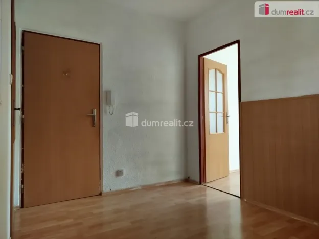 Prodej bytu 3+1, Vintířov, 69 m2