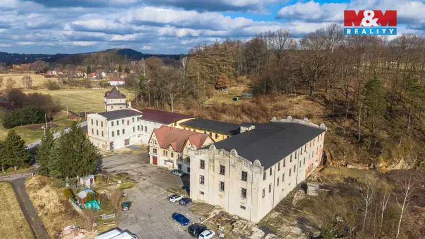 Pronájem výrobních prostor, Višňová - Poustka, 884 m2