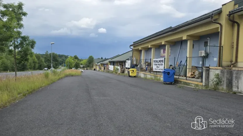 Pronájem výrobních prostor, Sokolov, Trocnovská, 876 m2