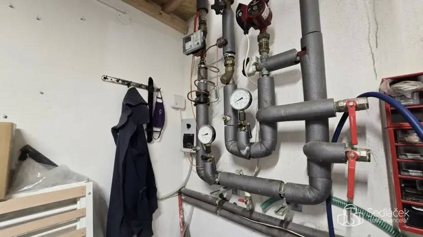 Pronájem výrobních prostor, Sokolov, Trocnovská, 876 m2