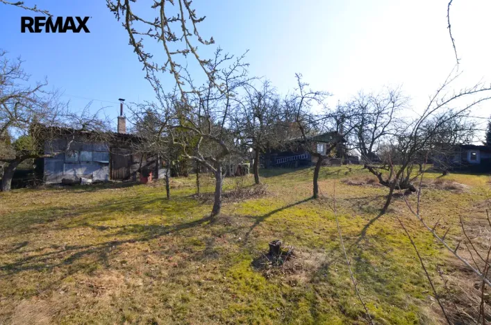 Prodej zahrady, Olomouc - Droždín, 1911 m2