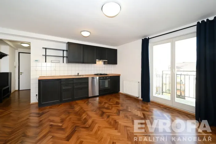 Prodej bytu 2+kk, Praha - Vinohrady, Máchova, 52 m2