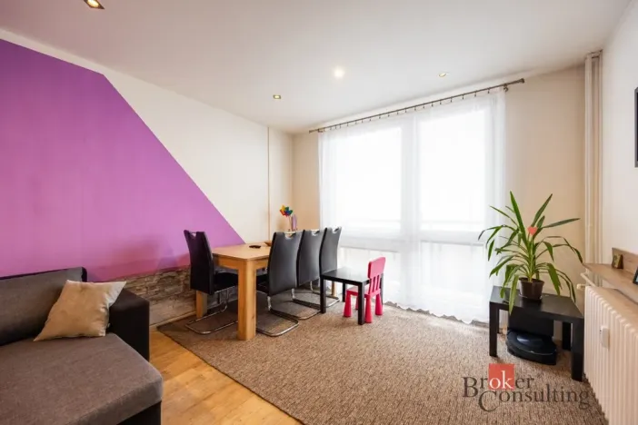 Prodej bytu 3+1, Hradec Králové - Nový Hradec Králové, třída Edvarda Beneše, 98 m2