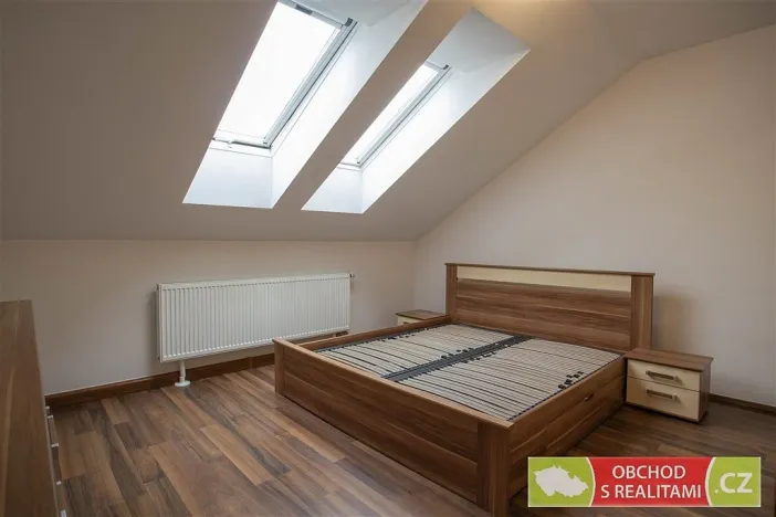 Pronájem bytu 2+kk, Přezletice, Pod Zahrady, 66 m2