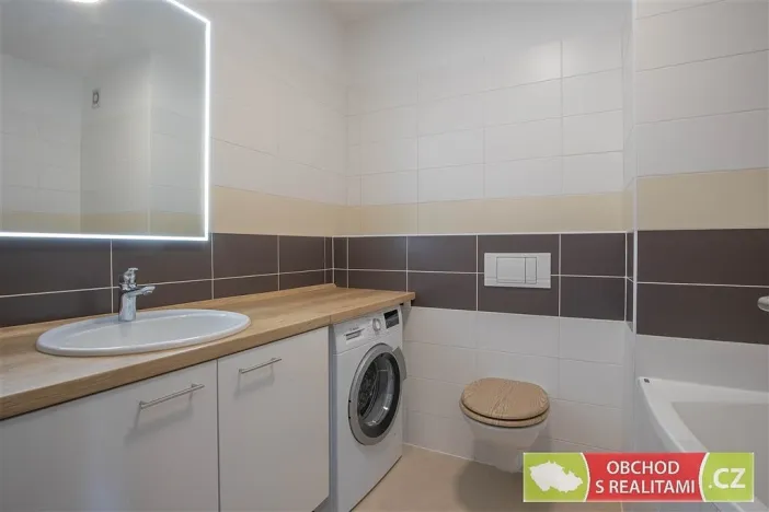 Pronájem bytu 2+kk, Přezletice, Pod Zahrady, 66 m2