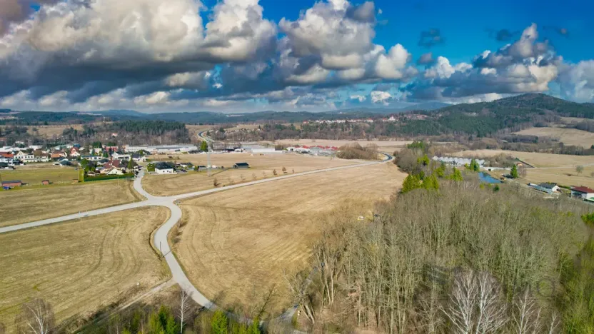 Prodej pole, Kaplice, Linecká, 28355 m2