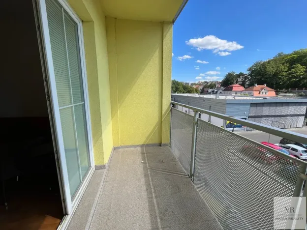 Pronájem bytu 1+kk, Karlovy Vary, Jateční, 39 m2
