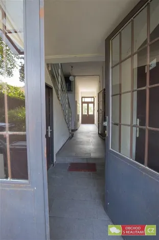 Prodej činžovního domu, Praha, U plynárny, 300 m2