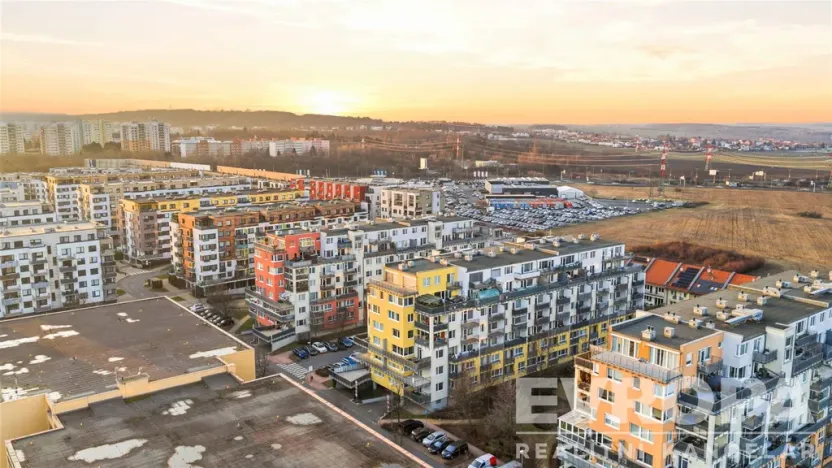 Pronájem bytu 2+kk, Praha, Zakšínská, 80 m2