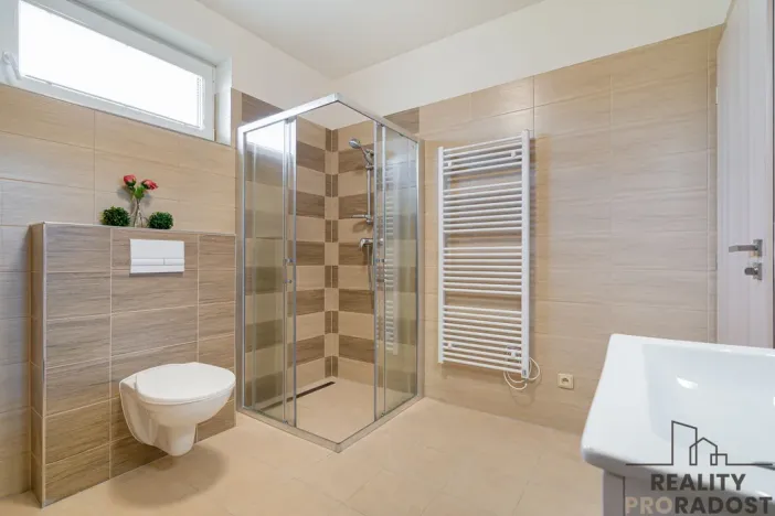 Pronájem rodinného domu, Moravičany, 183 m2