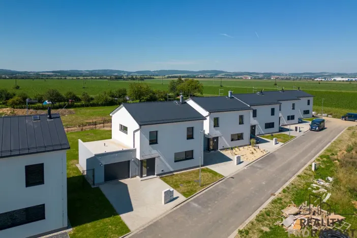 Pronájem rodinného domu, Moravičany, 183 m2