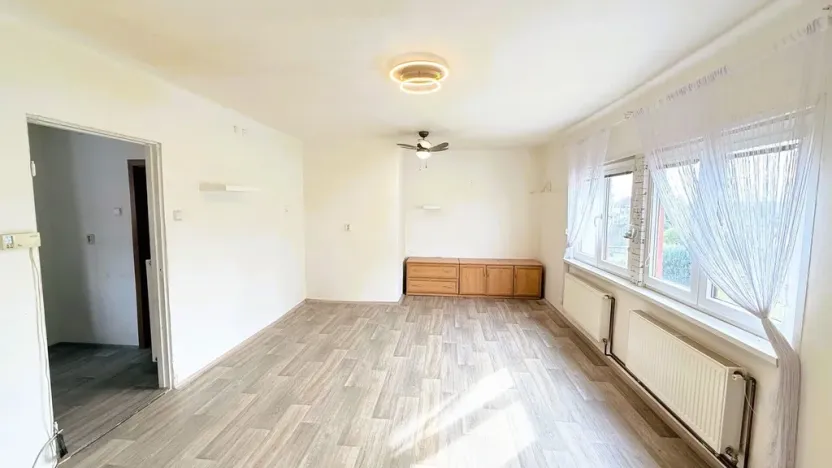 Pronájem bytu 2+1, Velké Přítočno, 63 m2