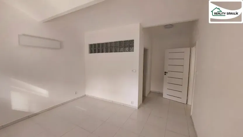 Pronájem bytu 1+1, Františkovy Lázně - Horní Lomany, Americká, 47 m2